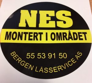 NES montert i området-merke